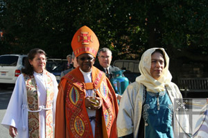[Archbishop Njongonkulu Nd...]